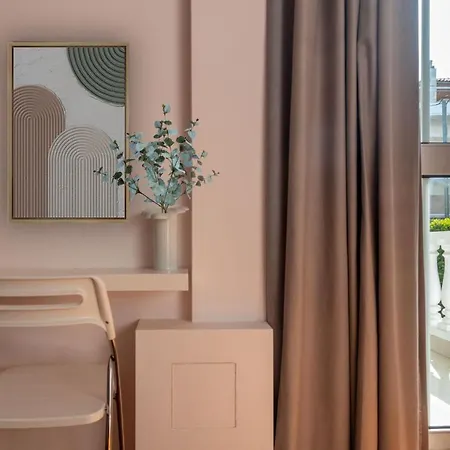 Sunny Escape:Stylish And Roomy Apt In Beach Haven! Νέα Μάκρη Εξωτερικό φωτογραφία