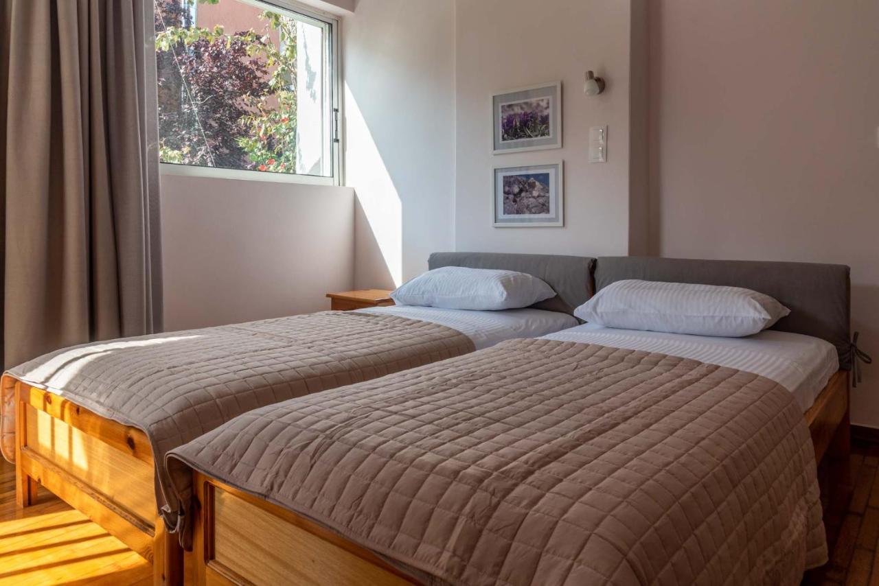 Sunny Escape:stylish And Roomy In Haven! Nea Makri