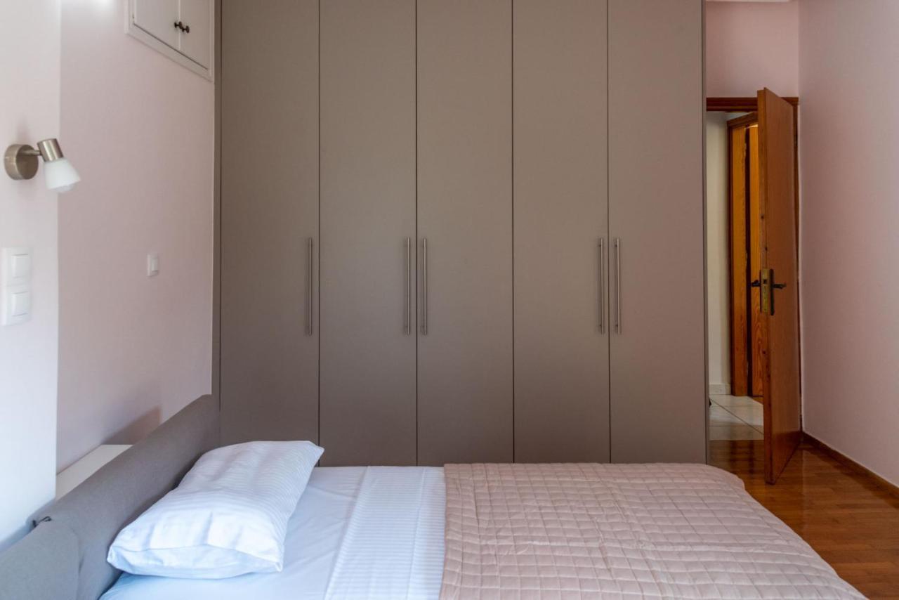 Sunny Escape:stylish And Roomy In Haven! Apartment *